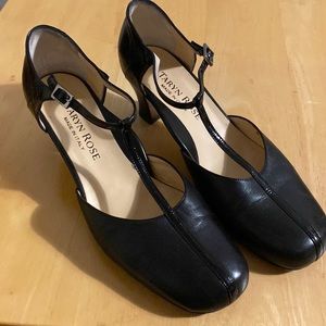 Taryn Rose made in Italy shoes I believe for dancing size 39 black